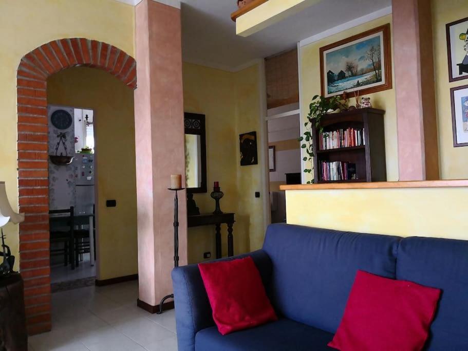 Appartamento Chic Vista Lago - Casa Janis ヴェルバーニア エクステリア 写真