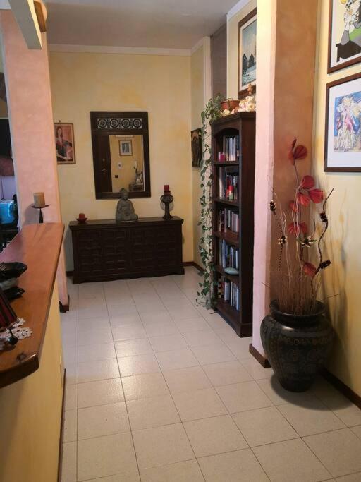 Appartamento Chic Vista Lago - Casa Janis ヴェルバーニア エクステリア 写真
